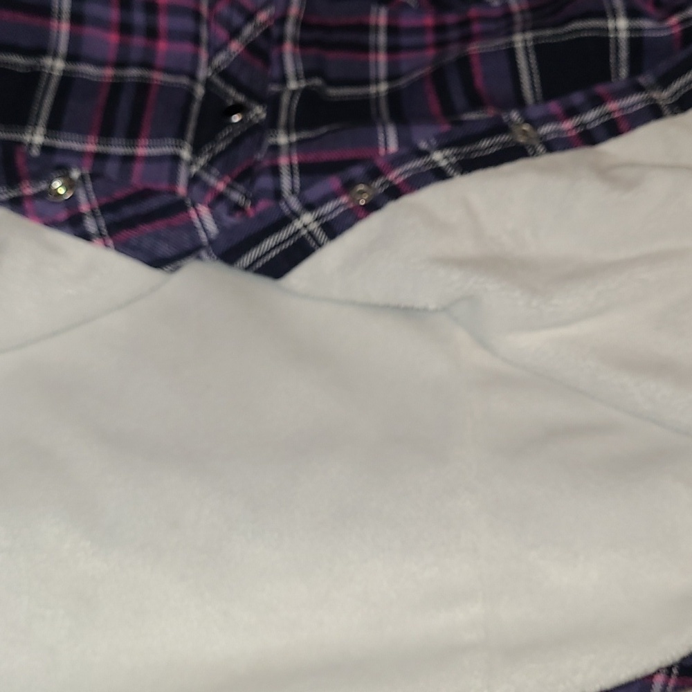 Plaid Button-Up Shirt  BC CLOTHING Size Small - Picture 7 of 9